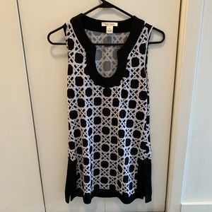 White House Black Market Tunic